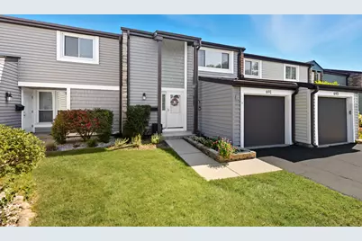 691 Lakeside Circle Drive, Wheeling, IL 60090 - Photo 1