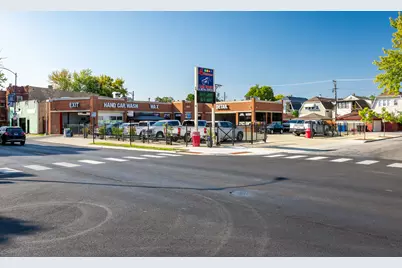 5900 W Addison Street, Chicago, IL 60634 - Photo 14