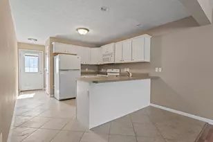 1610 Belclare Rd, Normal, IL 61761 - Photo 12