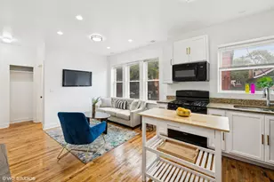 3849 W Ainslie St, Chicago, IL 60625 - Photo 4