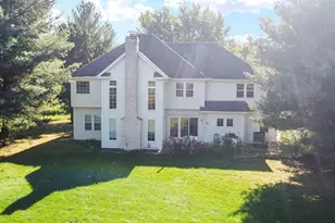 52 Oak Creek Dr, Yorkville, IL 60560 - Photo 32