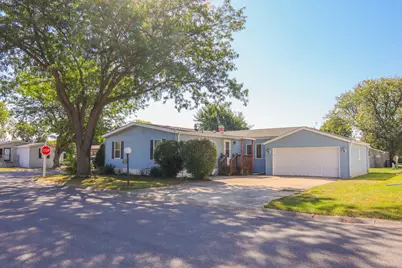 63 Birch, Sandwich, IL 60548 - Photo 32