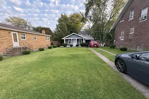 36 E 151st St, Harvey, IL 60426 - Photo 14