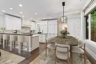 1828 W Larchmont Ave, Chicago, IL 60613 - Photo 10