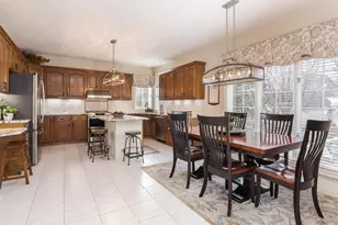 2006 Woodbine Rd, Bloomington, IL 61704 - Photo 36