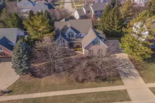 2006 Woodbine Rd, Bloomington, IL 61704 - Photo 10