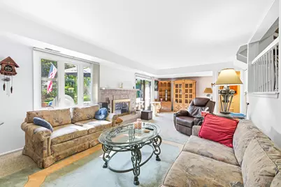 123 Honeysuckle Court, Rolling Meadows, IL 60008 - Photo 14