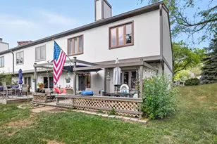 123 Honeysuckle Ct, Rolling Meadows, IL 60008 - Photo 24