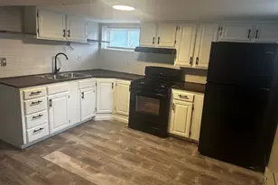 800 Ave B, Rochelle, IL 61068 - Photo 4