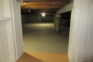 2918 W 99th Pl, Evergreen Park, IL 60805 - Photo 40