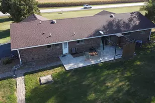 358 E State Route 116, Ashkum, IL 60911 - Photo 4