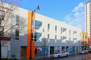 6355 N Wayne Ave, Chicago, IL 60660 - Photo 1