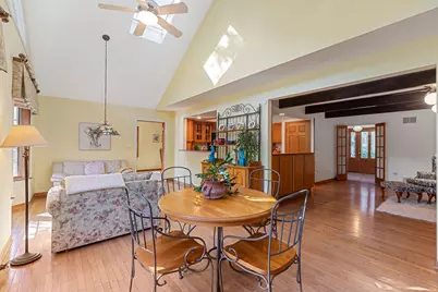 455 Laburnum Drive, Northbrook, IL 60062 - Photo 8