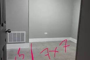 3353 W Warren Blvd, Chicago, IL 60624 - Photo 8