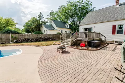 404 E South Street, Peotone, IL 60468 - Photo 12