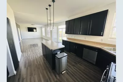 4686 Plymouth Avenue, Yorkville, IL 60560 - Photo 10