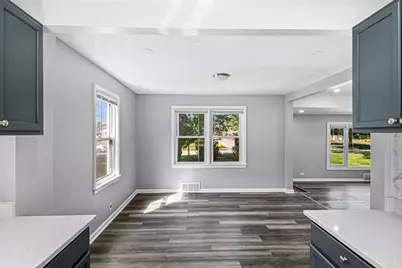 1725 E 158th Street, South Holland, IL 60473 - Photo 10