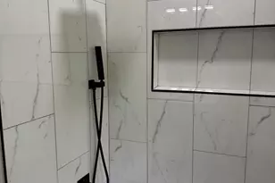 831 Richards St, Joliet, IL 60433 - Photo 18