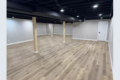 831 Richards Street, Joliet, IL 60433 - Photo 22