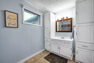 612 E North St, Leroy, IL 61752 - Photo 16