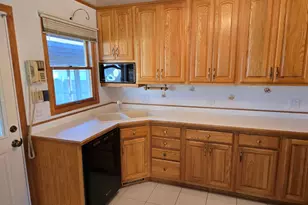 14727 S Whipple Ave, Posen, IL 60469 - Photo 8