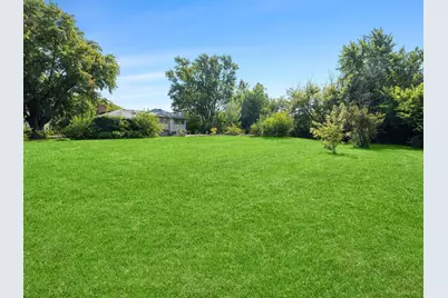 2250 White Oak Drive, Northbrook, IL 60062 - Photo 24