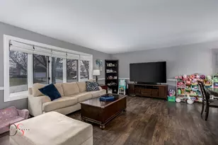 111 Sherwood Pl, Morris, IL 60450 - Photo 4