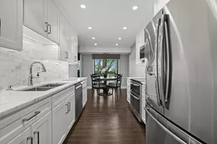 3741 Mission Hills Rd, Northbrook, IL 60062 - Photo 2