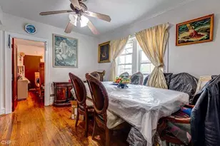 2832 N Mozart St, Chicago, IL 60618 - Photo 10