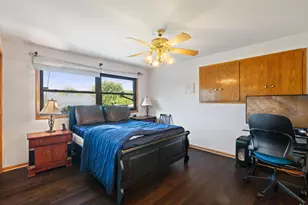 2250 White Oak Dr, Northbrook, IL 60062 - Photo 16