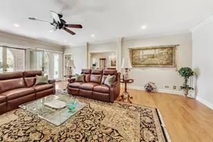 900 N Prospect Ave, Park Ridge, IL 60068 - Photo 6