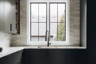 13 S Elm St, Hinsdale, IL 60521 - Photo 12