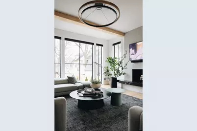 13 S Elm Street, Hinsdale, IL 60521 - Photo 4