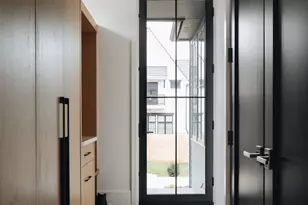 13 S Elm St, Hinsdale, IL 60521 - Photo 14