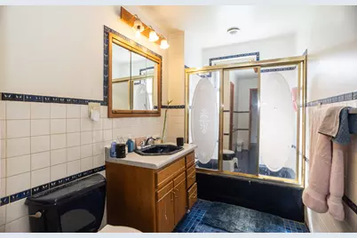 8351 S Cregier Avenue, Chicago, IL 60617 - Photo 16