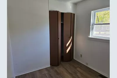 22336 Merrill Avenue, Sauk Village, IL 60411 - Photo 8