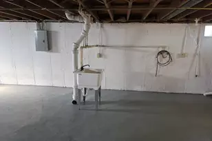 22336 Merrill Ave, Sauk Village, IL 60411 - Photo 12