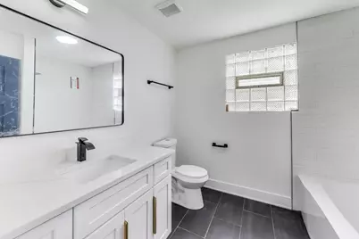 7529 S Carpenter Street, Chicago, IL 60620 - Photo 14