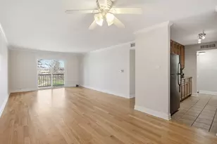 960 Beau Dr, Des Plaines, IL 60016 - Photo 6