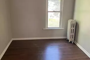 330 Park Ave, Cary, IL 60013 - Photo 8