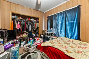 910 Nicholson St, Joliet, IL 60435 - Photo 10