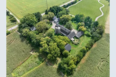 1610 Town Hall Road, Beloit, WI 53511 - Photo 6