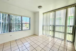 2237 S Stewart Ave, Chicago, IL 60616 - Photo 10