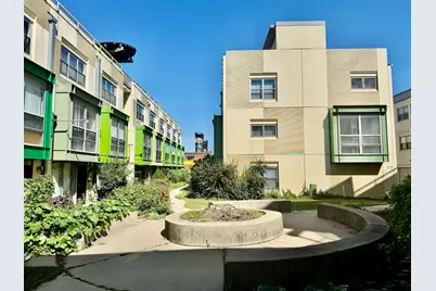 2237 S Stewart Avenue, Chicago, IL 60616 - Photo 32