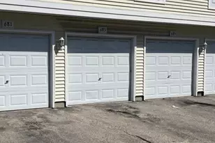 683 Cleo Ct, Wheeling, IL 60090 - Photo 1