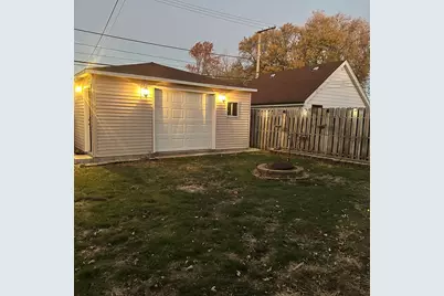 9304 S Utica Avenue, Evergreen Park, IL 60805 - Photo 22