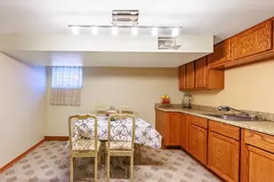 491 Escanaba Ave, Calumet City, IL 60409 - Photo 38