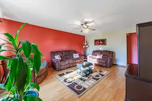 491 Escanaba Ave, Calumet City, IL 60409 - Photo 28