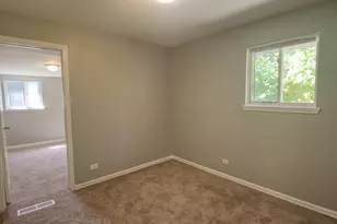 14720 Shepard Dr, Dolton, IL 60419 - Photo 12