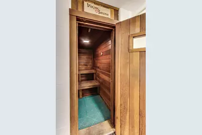 201 E Chestnut Street #19F, Chicago, IL 60611 - Photo 30